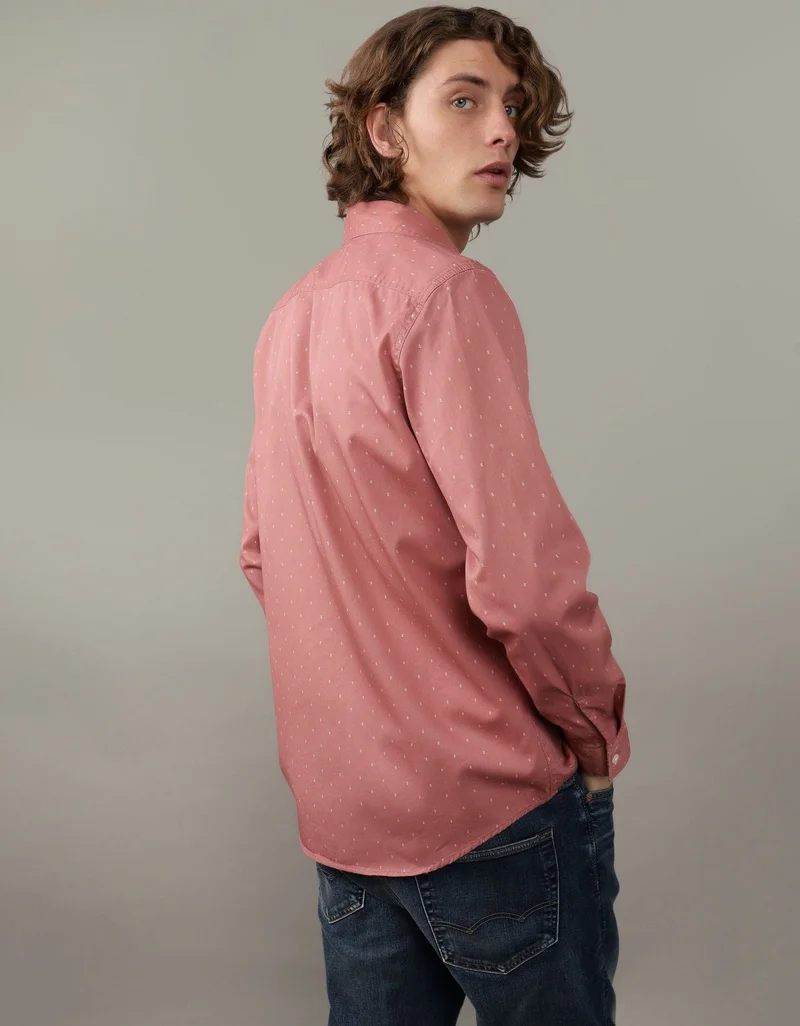 امريكان ايجل قميص بقصّة ضيقة للارتداء اليومي