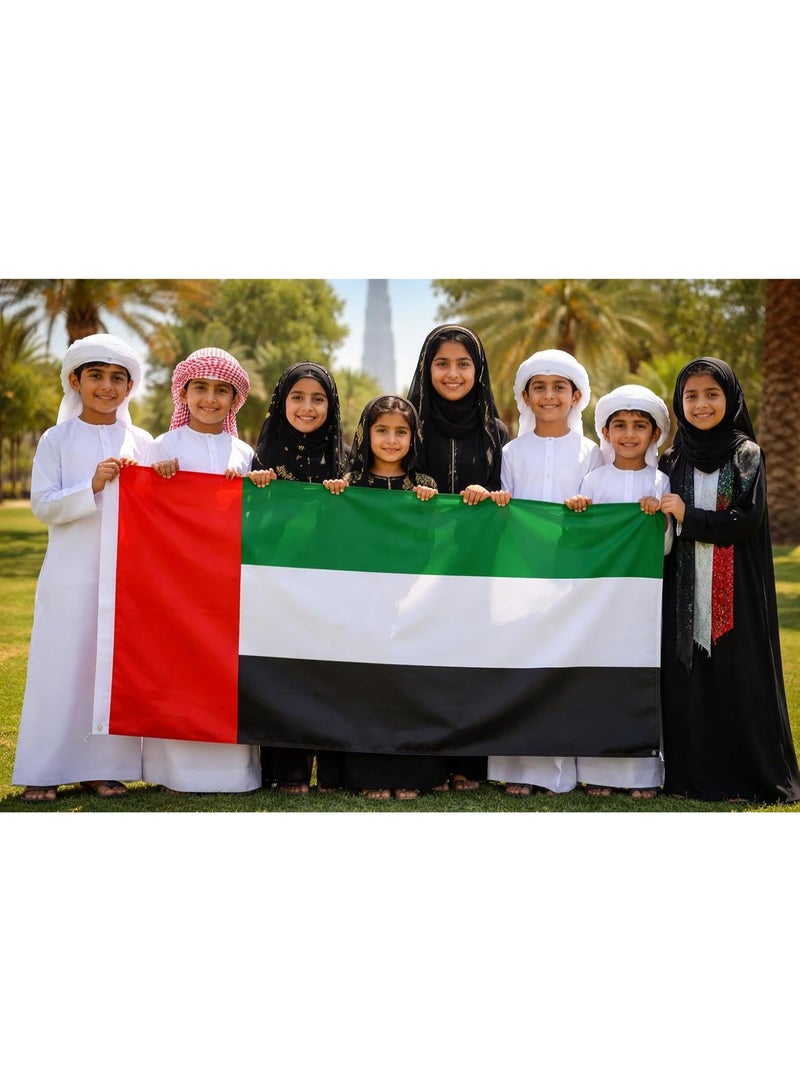 Spoil Your Wall Uae National Day Flag Outdoor Indoor – Fade Resistant Polyester Multicolour Size 150 x 300cm - Image 5