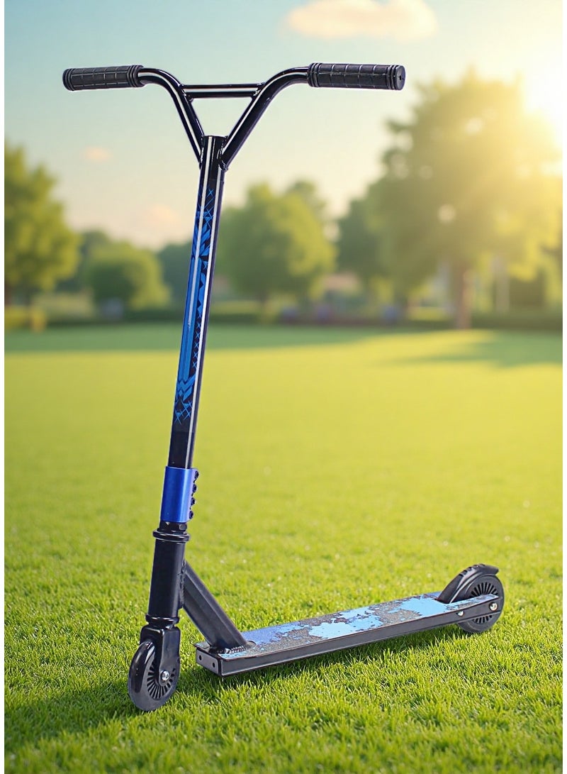 إيزي فيتشور سكوتر حركات بهلوانية احترافي من إيزي فيوتشر - عجلتان، سطح من الألومنيوم مع شريط تثبيت، عجلات من الألومنيوم 110 مم، مقود عريض على شكل حرف T، فرامل فولاذية، سكوتر حركات بهلوانية خفيف الوزن بزاوية 360 درجة للمبتدئين والمتوسطين - Image 1