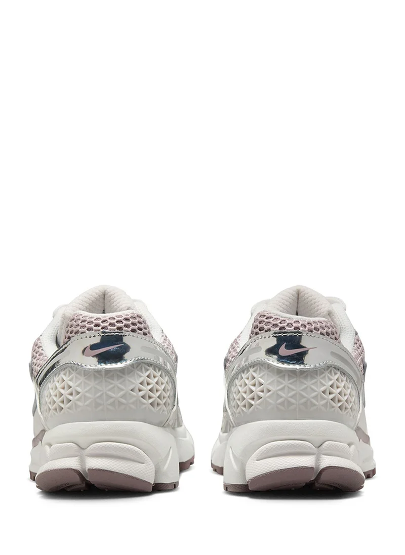 Nike Zoom Vomero 5
