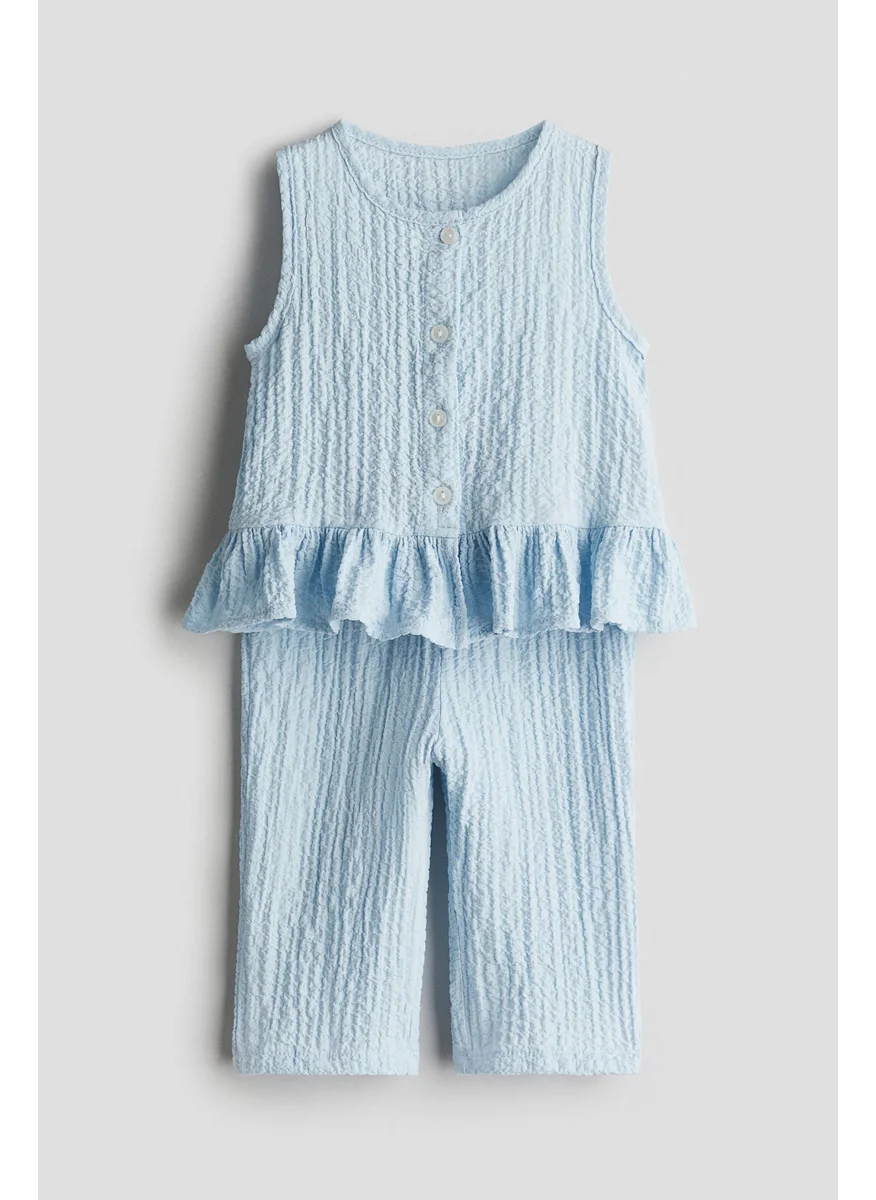 H&M 2-Piece Seersucker Set