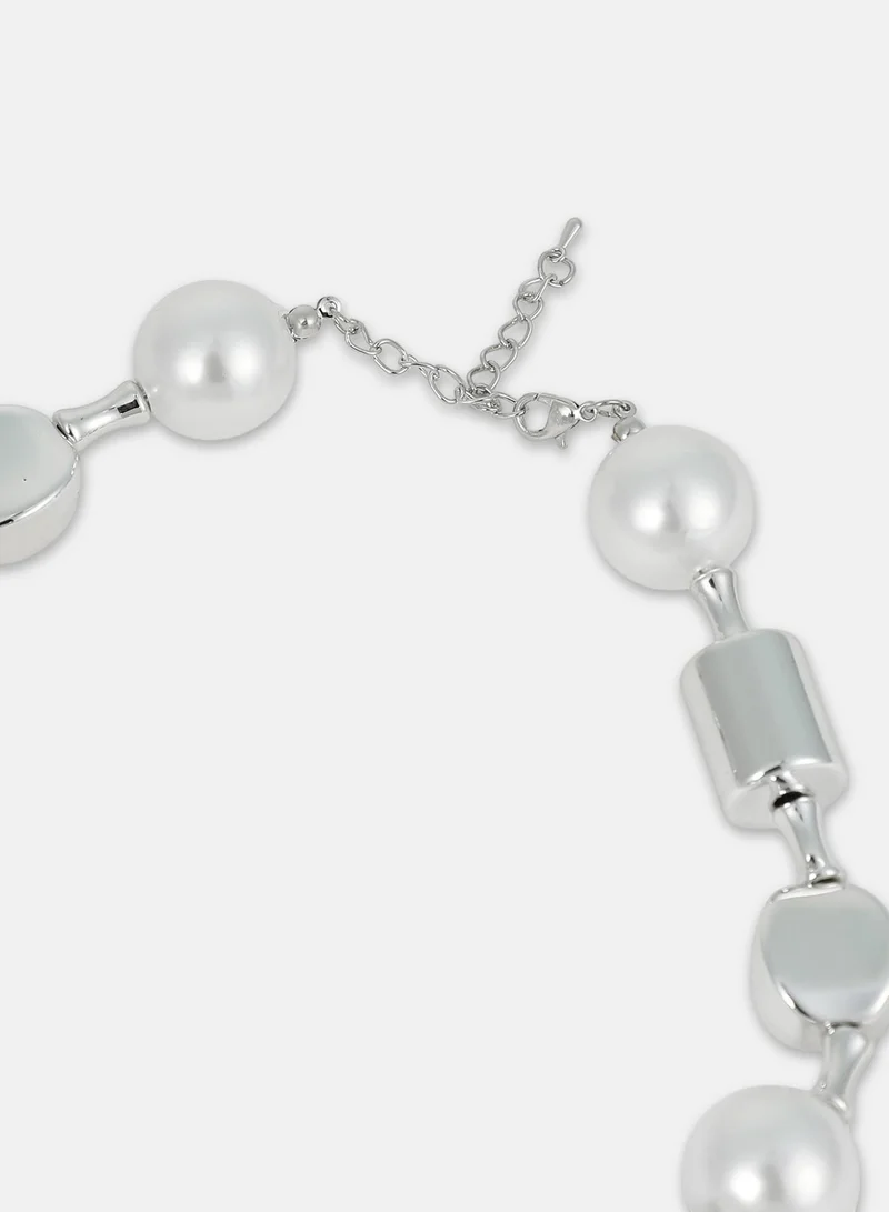 Sohi  Women The Spherical-Block Collar Necklace | Chrome  Colour | One-Size | Metallic Acrylic Material | Lobster Clasp Closure | Necklace For Casual & Evening Wear for Women | Best Price UAE
