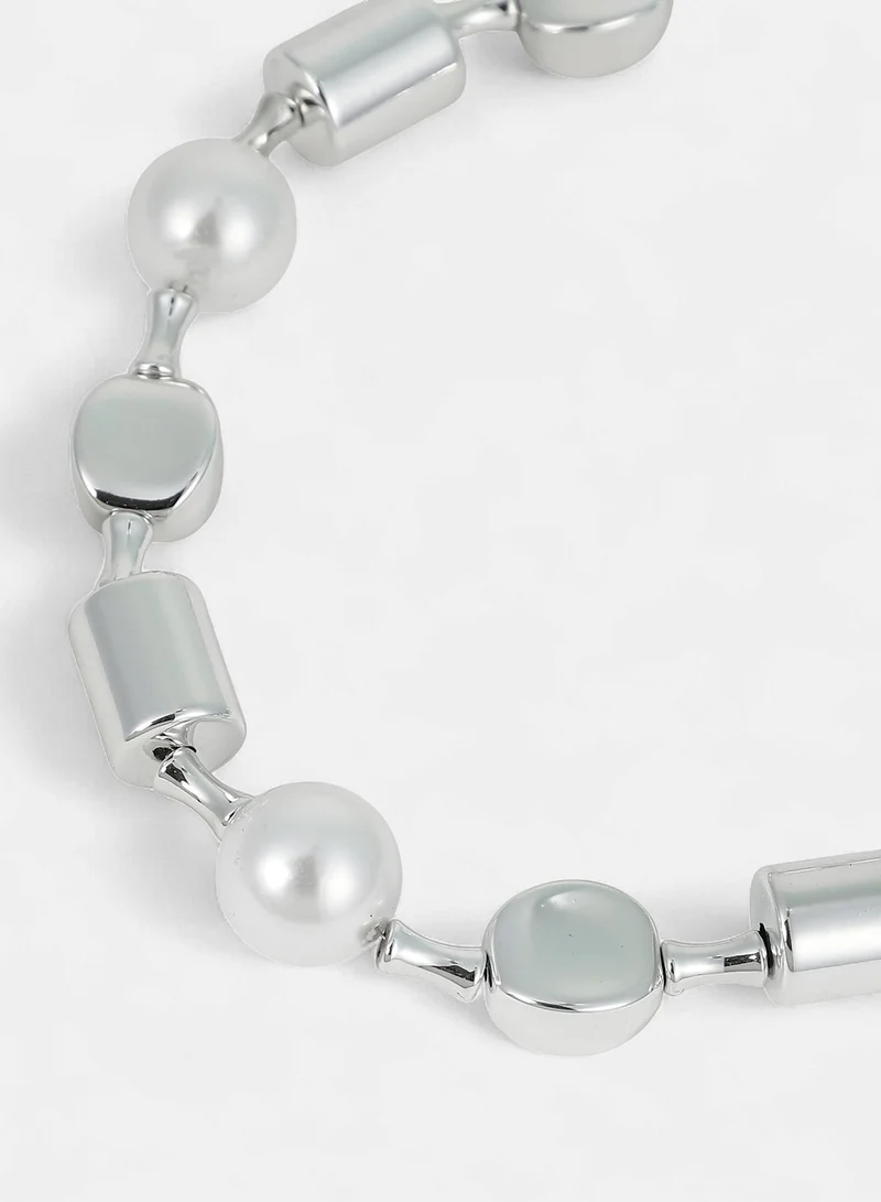 Sohi  Women The Spherical-Block Collar Necklace | Chrome  Colour | One-Size | Metallic Acrylic Material | Lobster Clasp Closure | Necklace For Casual & Evening Wear for Women | Best Price UAE