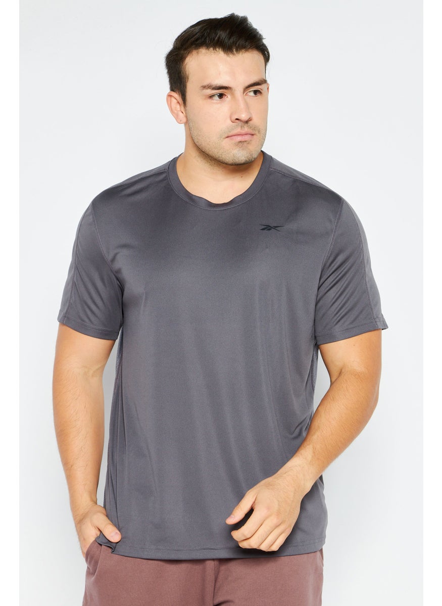 Men Sportswear Fit Short Sleeves Training T-shirts, Grey - pzsku/ZBF57E779E8E2BEFE3730Z/45/_/1726109265/87de071b-ca3a-4d44-94c1-14a937708c97