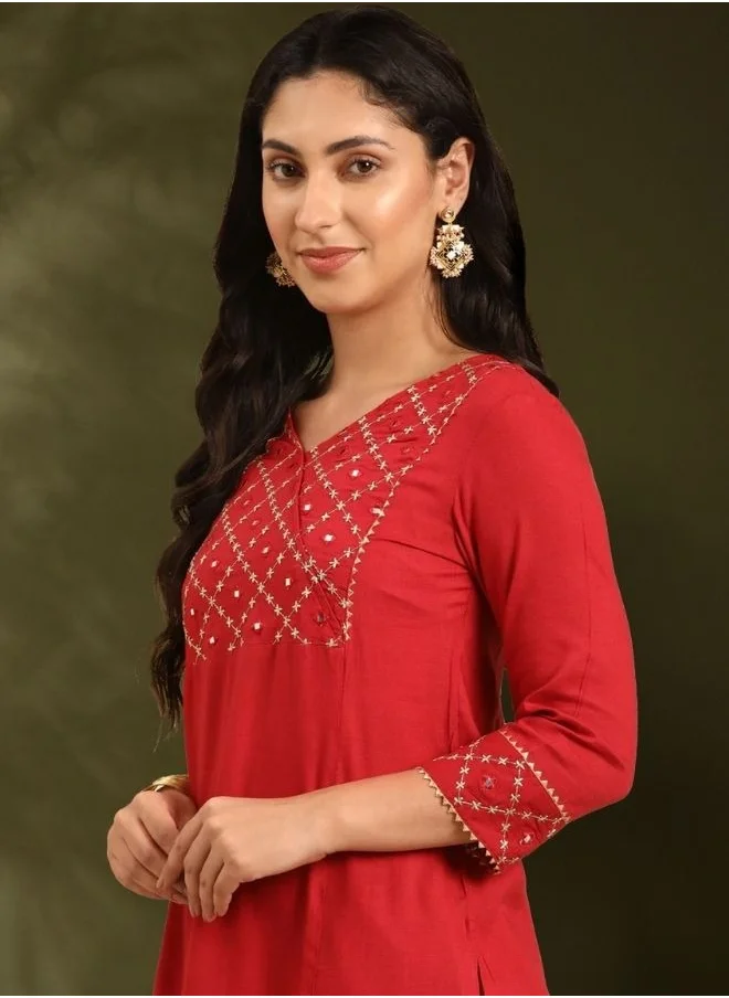 Abhishti Zari and mirrorwork embroidered kurta-red