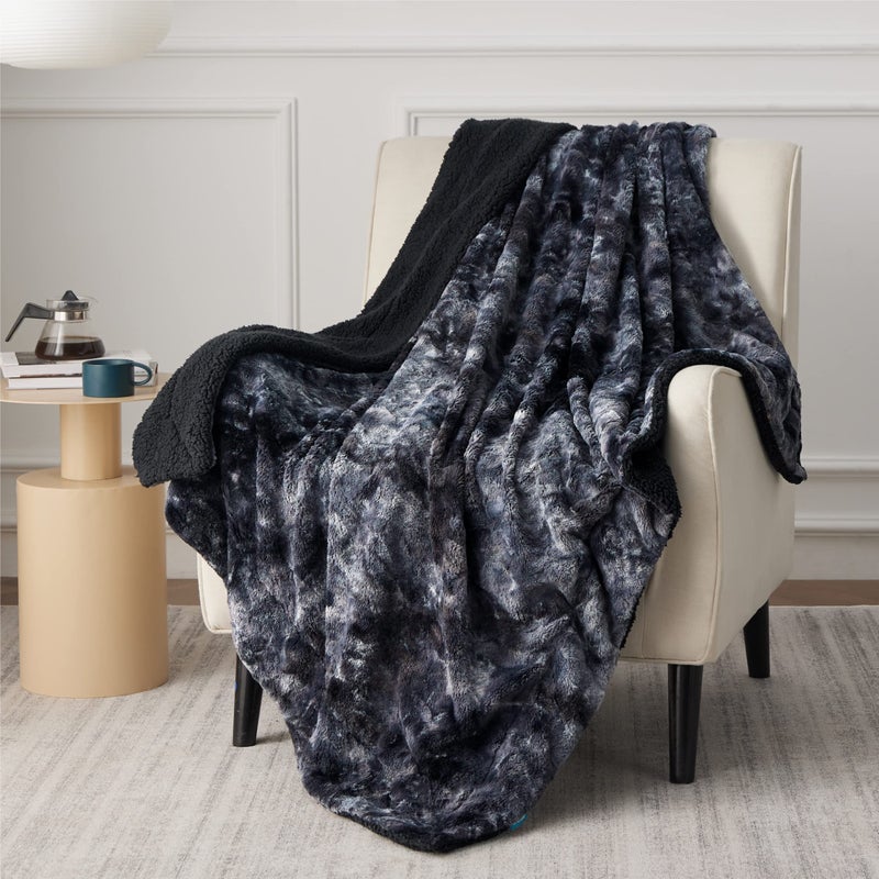 Bedsure GentleSoft Sherpa Fluffy Blanket Twin Size (150 cm x 200 cm) - Fleece Warm and Cozy Fuzzy Faux Fur Throw for Couch, Sofa, Bed Decor, Tie Dye Design, Black - Image 1