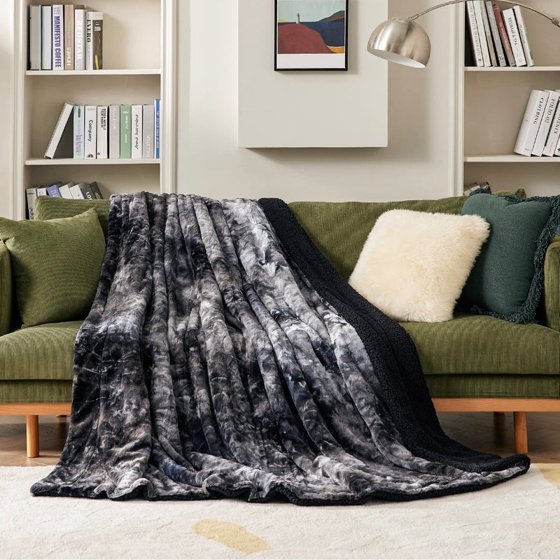 Bedsure GentleSoft Sherpa Fluffy Blanket Twin Size (150 cm x 200 cm) - Fleece Warm and Cozy Fuzzy Faux Fur Throw for Couch, Sofa, Bed Decor, Tie Dye Design, Black - Image 5