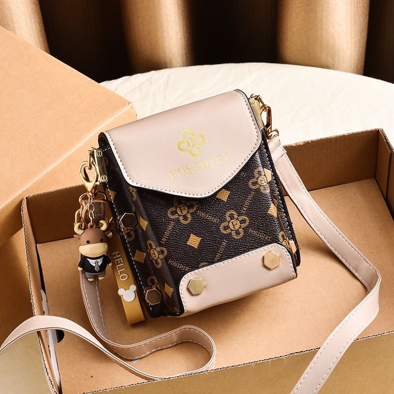 Mobile Phone Bag For Women, Summer Korean Style Crossbody Bag, 2021 New Shoulder Bag, Simple Mini Small Bag, Versatile And Portable - Image 4
