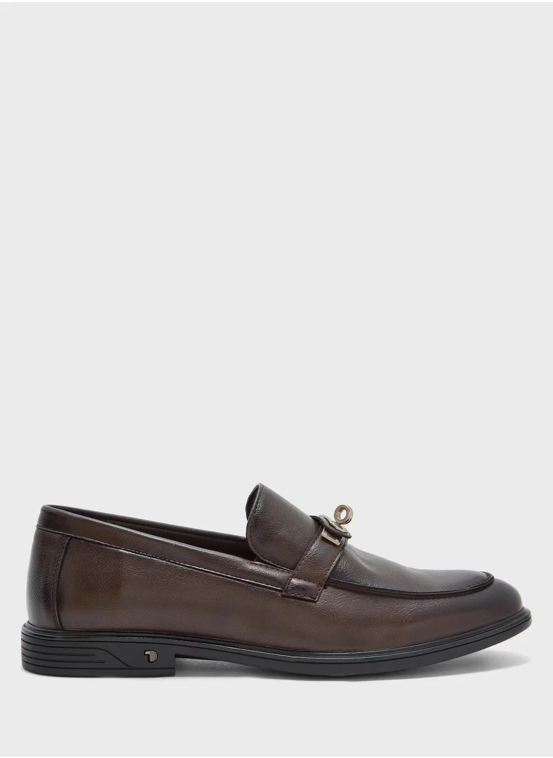 Robert Wood Buckle Detail Formal Loafers