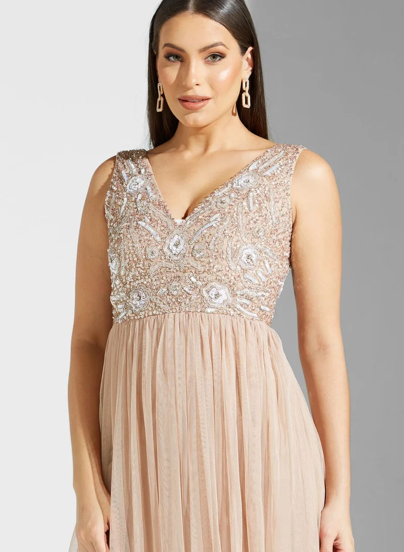 Namshi X Hadia Ghaleb Hadia Ghaleb Sequined Tulle Dress