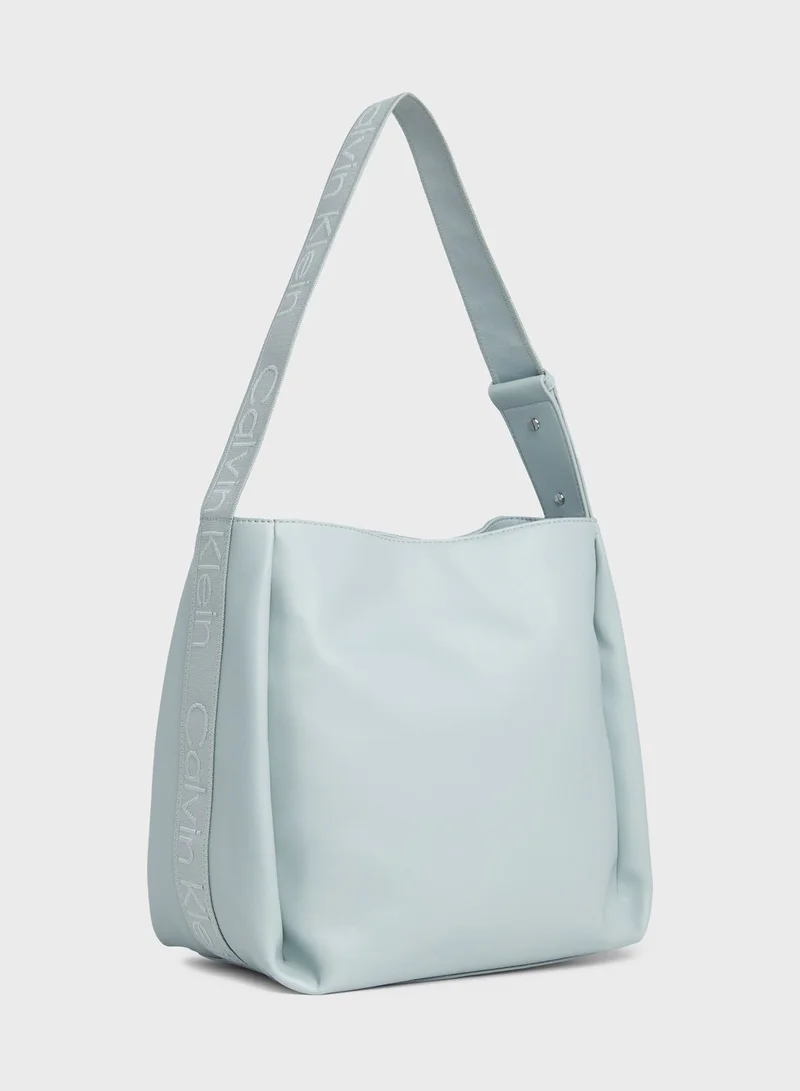 CALVIN KLEIN Gracie Crossbody