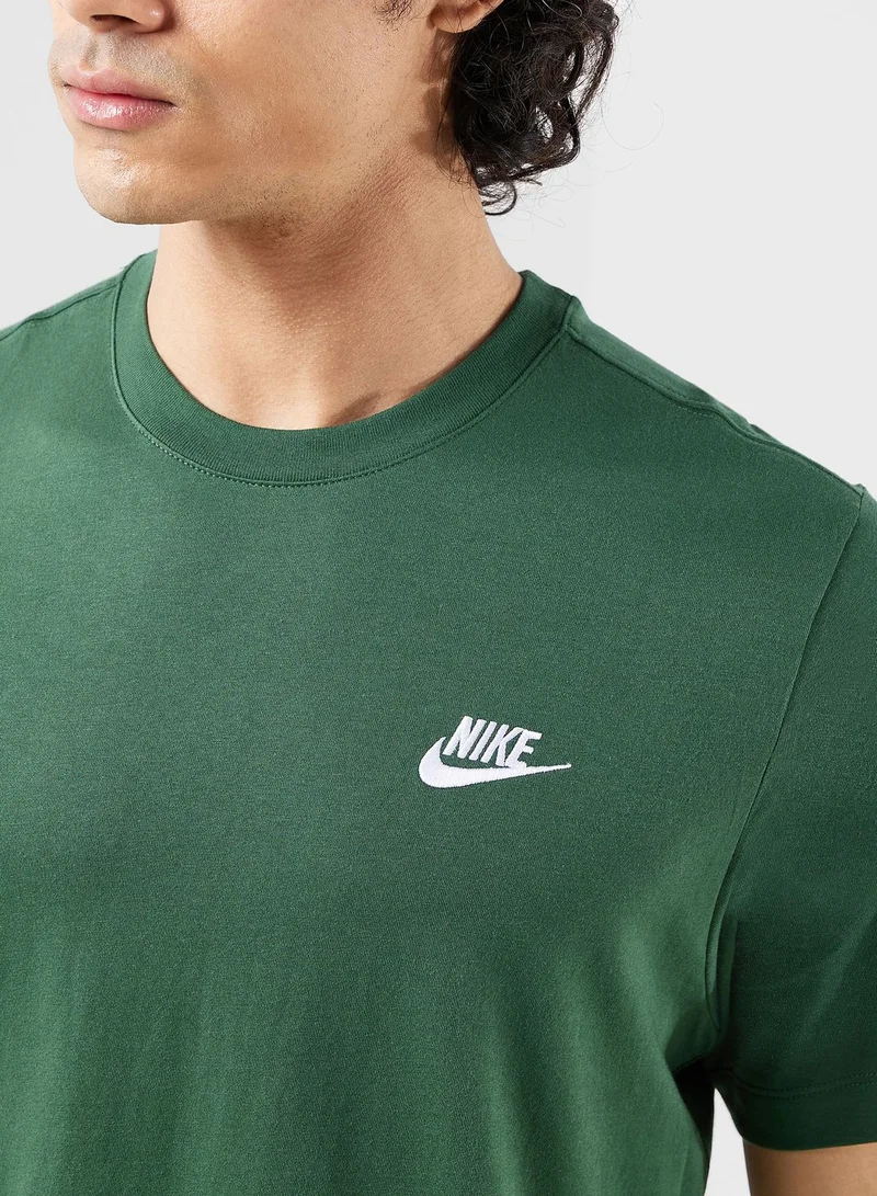 Nike Essential Club T-Shirt