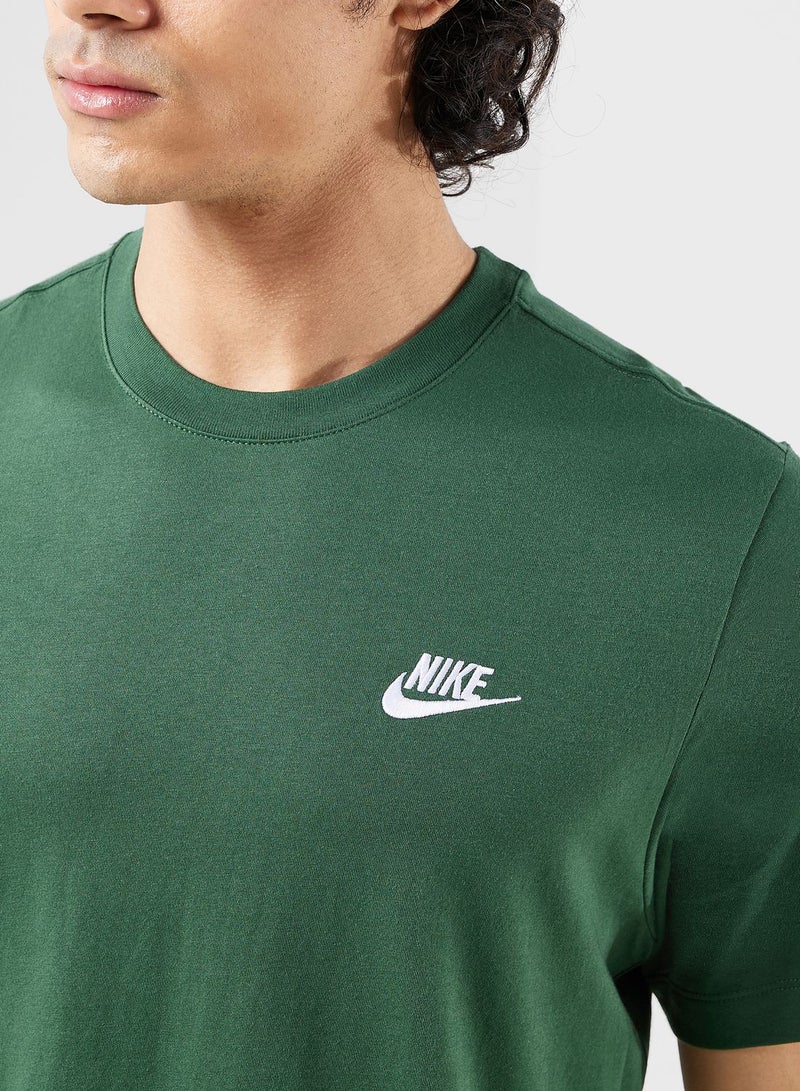 Nike Essential Club T-Shirt - Image 3