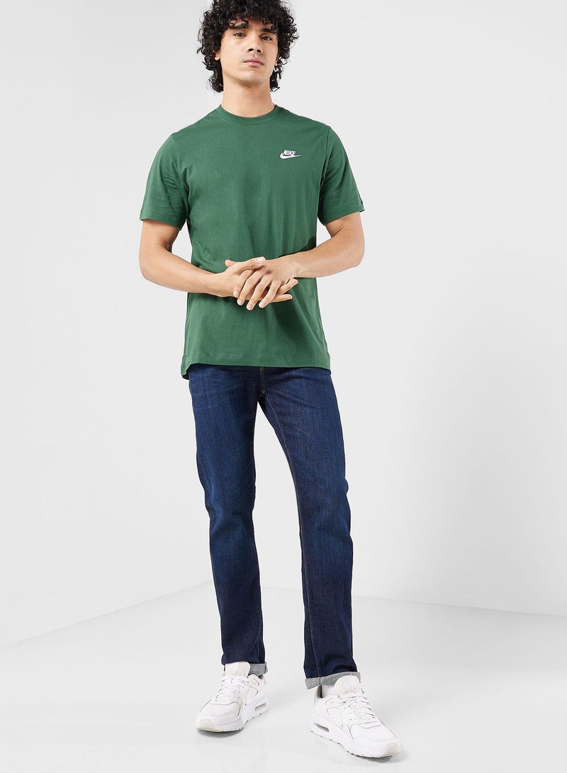 Nike Essential Club T-Shirt - Image 4