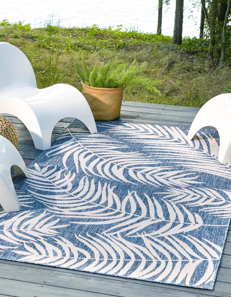 Unique Loom Unique Loom Outdoor Botanical Collection Area Rug  Palm 5 x 8 Rectangle BlueNavy Blue 