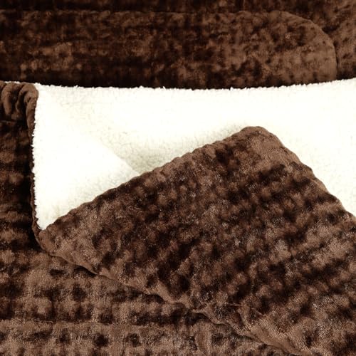 Nivasam Plush Luxury Ultra Soft Crystal Velvet Winter Blanket 1 Faux Fur Sherpa Quilt King Size Fluffy Furry Comforter Razai Ideal for Heavy Winters (Coffee, King, Bubble) - Image 4
