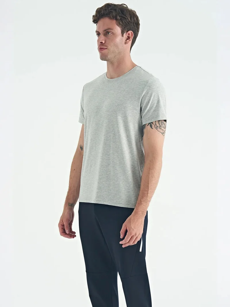 تومي لايف TOMMY Men's Cotton Elastane Crew Neck T-Shirt
