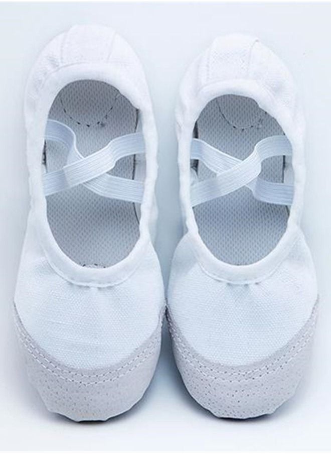 Generic - Soft Bottom Dance Shoes Ballet Yoga Shoes Children Dancing Shoes White Color - Image 1