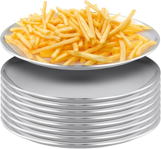 8 PACK 12 INCH STAINLESS STEEL PLATES ROUND METAL DINNER PLATES KITCHENWARE SLIVER METAL PLATES DISHES DINNER SERVING TRAY PLATES FOR BBQ SNACK FOOD SERVING PARTY