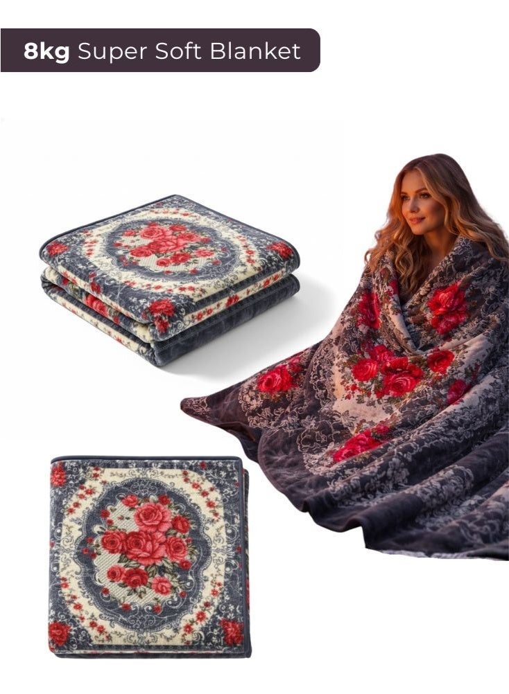 بريميم بطانية فاخرة فائقة النعومة بوزن ثمانية كيلوغرامات بنقشة زهور زرقاء – مقاس مئتان وأربعون سنتيمتر × مئتان وعشرون سنتيمتر – بطانية سرير بطبقتين سميكتين ودافئتين من الفرو الناعم مع تصميم زهور كبيرة مصنوعة من خامات عالية الجودة - Image 1