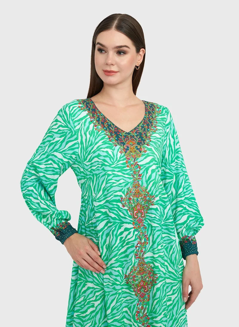 كشخة جلابية مطبوعة بالزهور من الرايون مع كشكشة سفلية