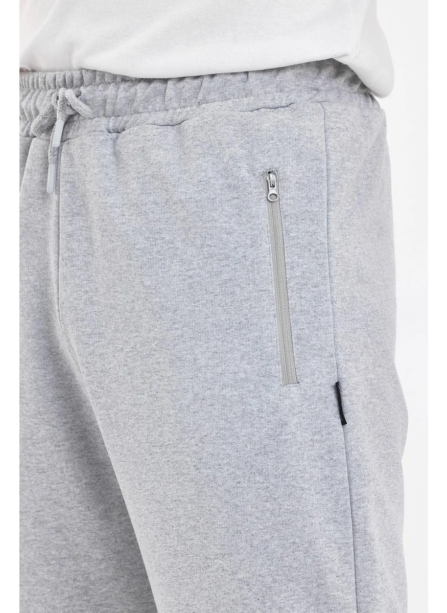 mmetalic Men's Zipper Pockets Gray Bermuda Below Knee Capri Long Shorts with Adjustable Elastic Waist