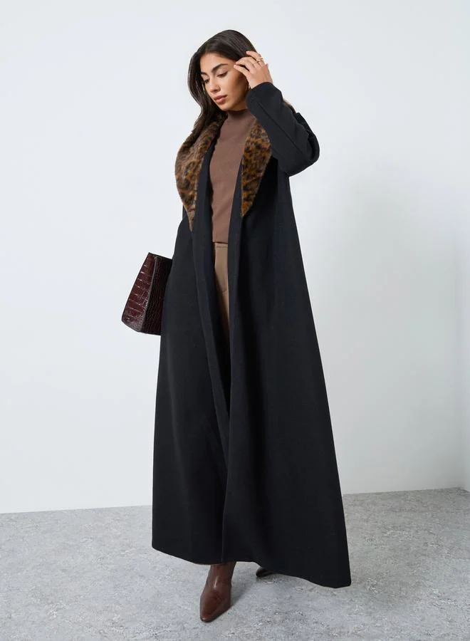Black Wool Like Abaya with Animal Print Faux Fur Collar