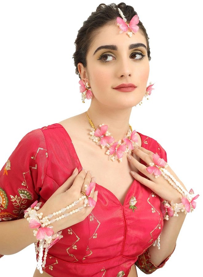 NMII طقم مجوهرات أنيق من إن إم آي آي بتصميم فراشة مزينة بالزهور، مثالي للعرائس والفتيات، مرصع باللؤلؤ والماس | يشمل قلادة، وسلسلة أذن، وتاج للرأس، وسوار زهور لليد | مثالي لحفلات الزفاف، وحفلات الحناء، وحفلات المهندي - (وردي) - Image 2