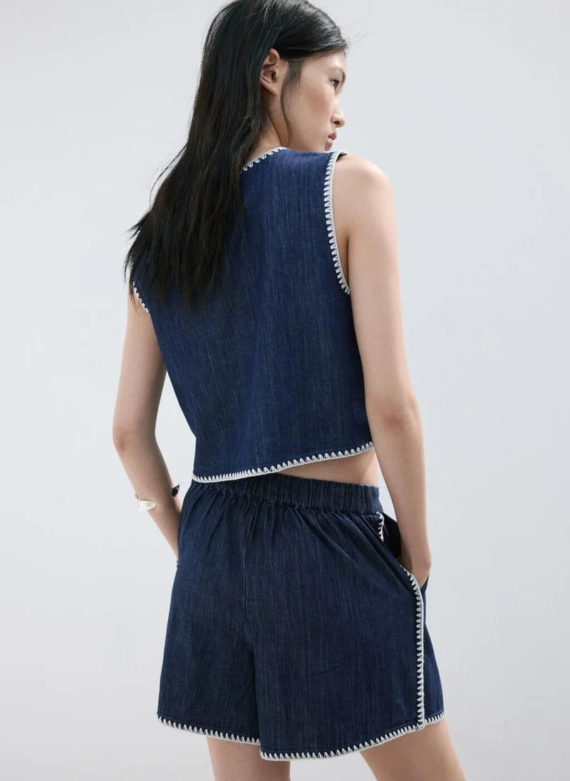 مانجو Jean shorts with contrasting trim
