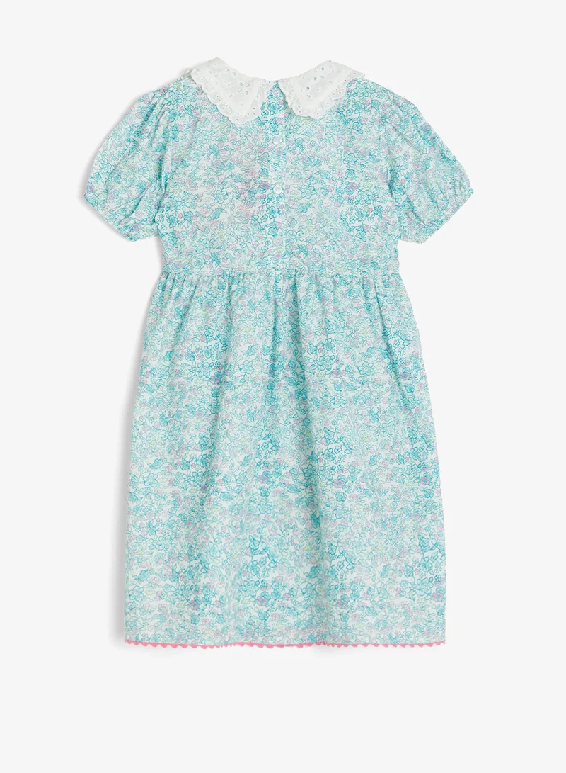 بنياتا collar dress