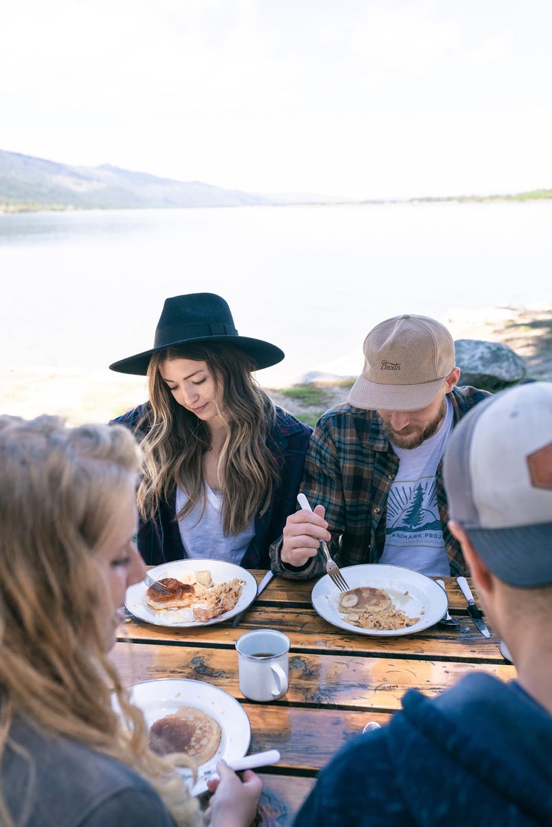 Stansport Deluxe 24-Piece Enamel Tableware Set - White (11220-03) - Image 5