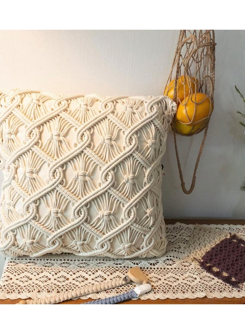 HMK CRAFTS كوشن مكرمية  تتبرز جمال العقد اليدوية المزدوجة والمكثفة، تضفي ملمساً بارزاً وفخامة واضحة على سرير النوم أو كراسي الاسترخاء بلون أوف وايت جذاب. - Image 1
