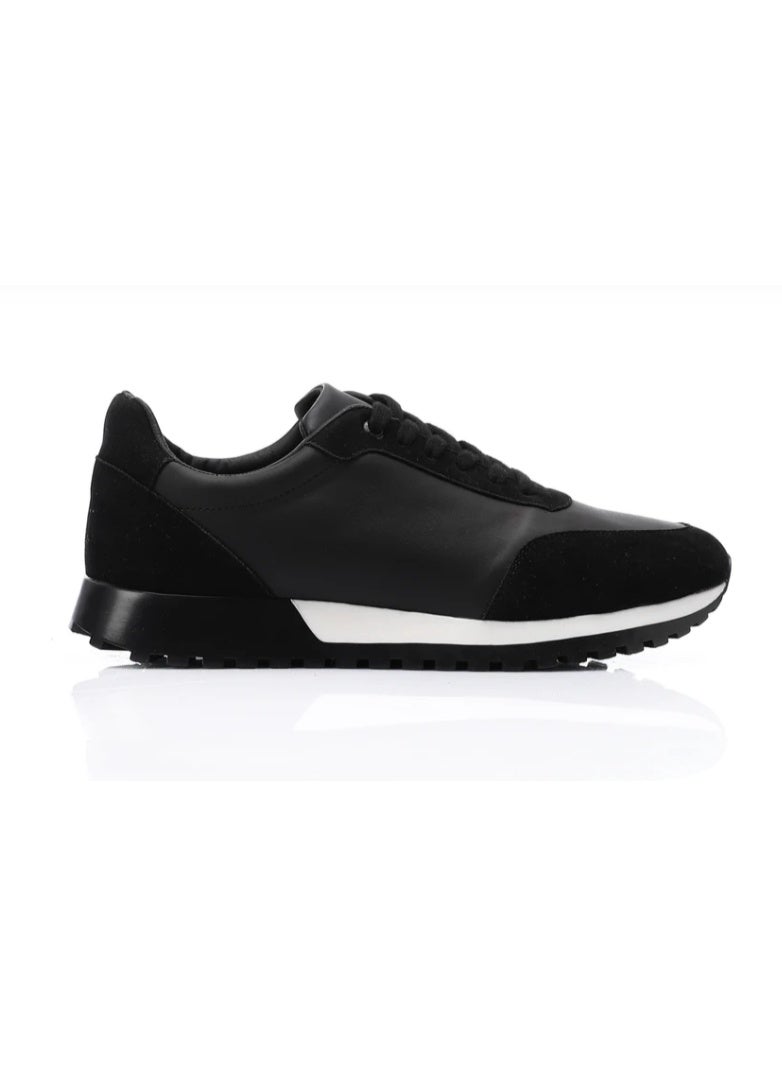 Amza black high sneaker for every day use - Image 1