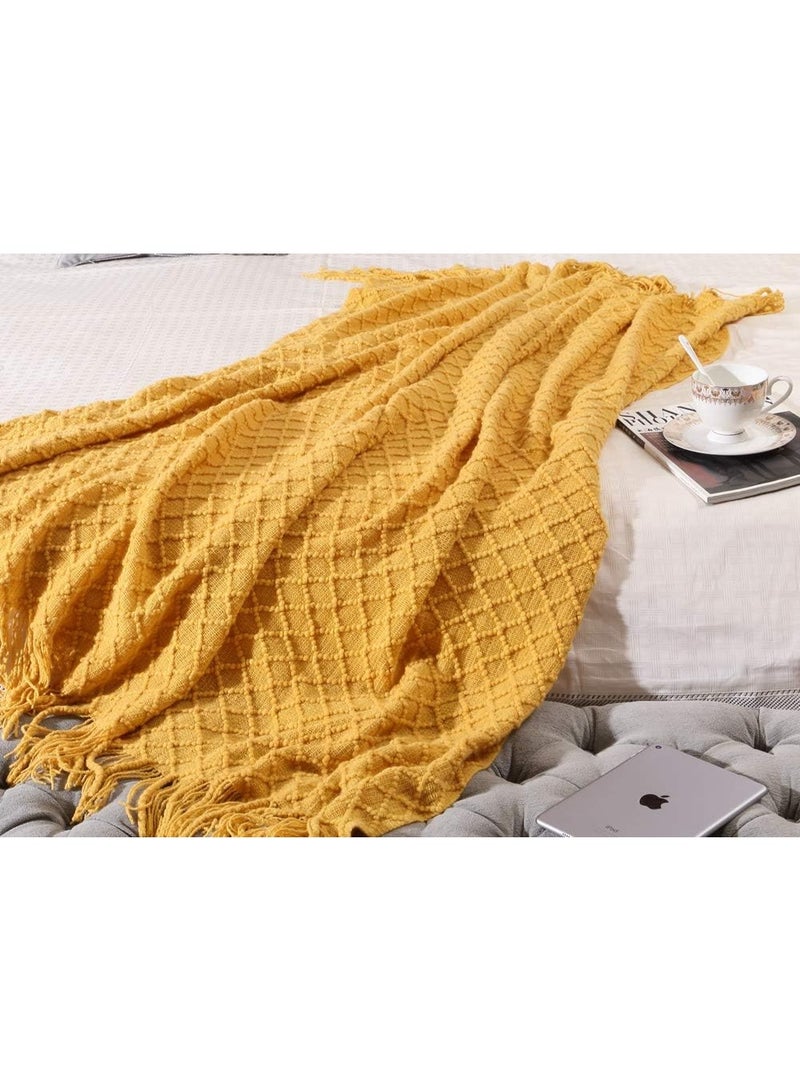 Knitted decorative rug, suitable for sofas, chairs, and beds. Soft, warm, comfortable, and lightweight, perfect for spring and summer use (127x152 cm, mustard yellow). - Image 3