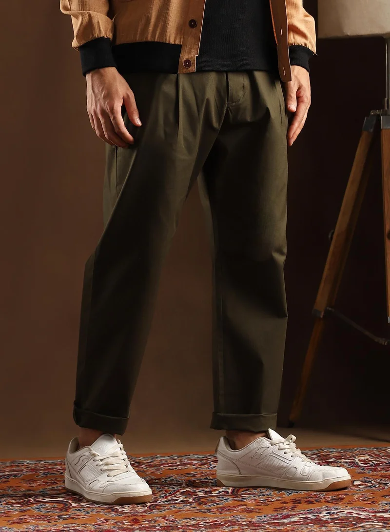 Campus Sutra  Lightweight - Solid-Pleated Chino Trousers for Men | Best Price UAE