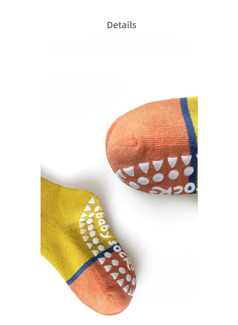 Pack of 5 Cotton Anti Flip Silicon Socks for Kids - Image 2
