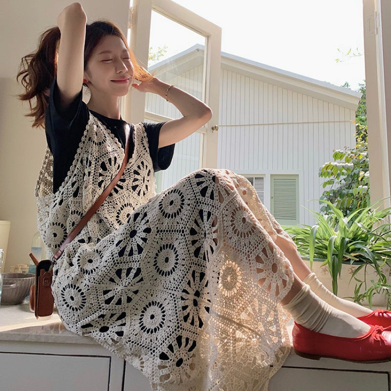 Plus-Size 150kg Retro Layered Crochet Hollow Lace Skirt Black T-Shirt Dress Two Black skirt + lace skirt two-piece set