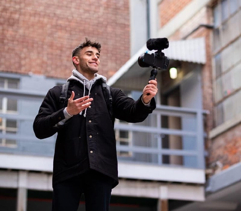 Sennheiser MKE 400 Compact, super-cardioid on-camera microphone with built-in wind protection - Image 4