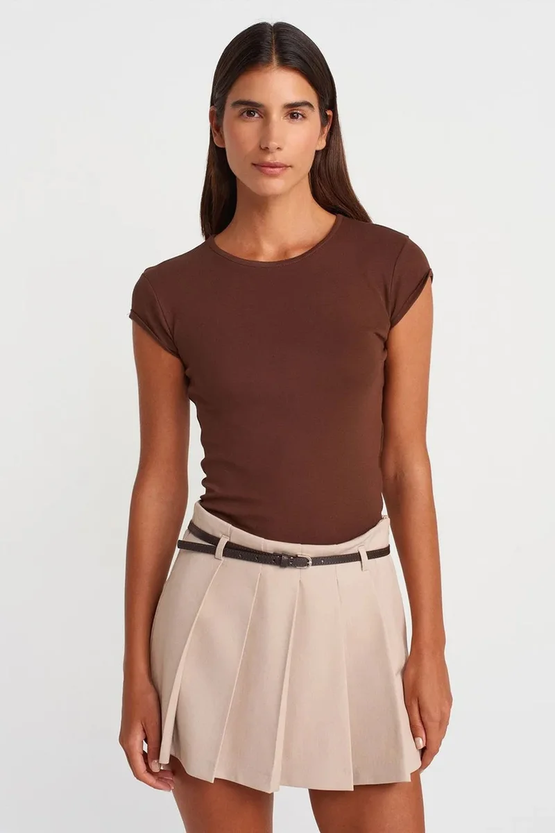 DILVIN Women's Slim Fit Cotton Crew Neck T-Shirt
