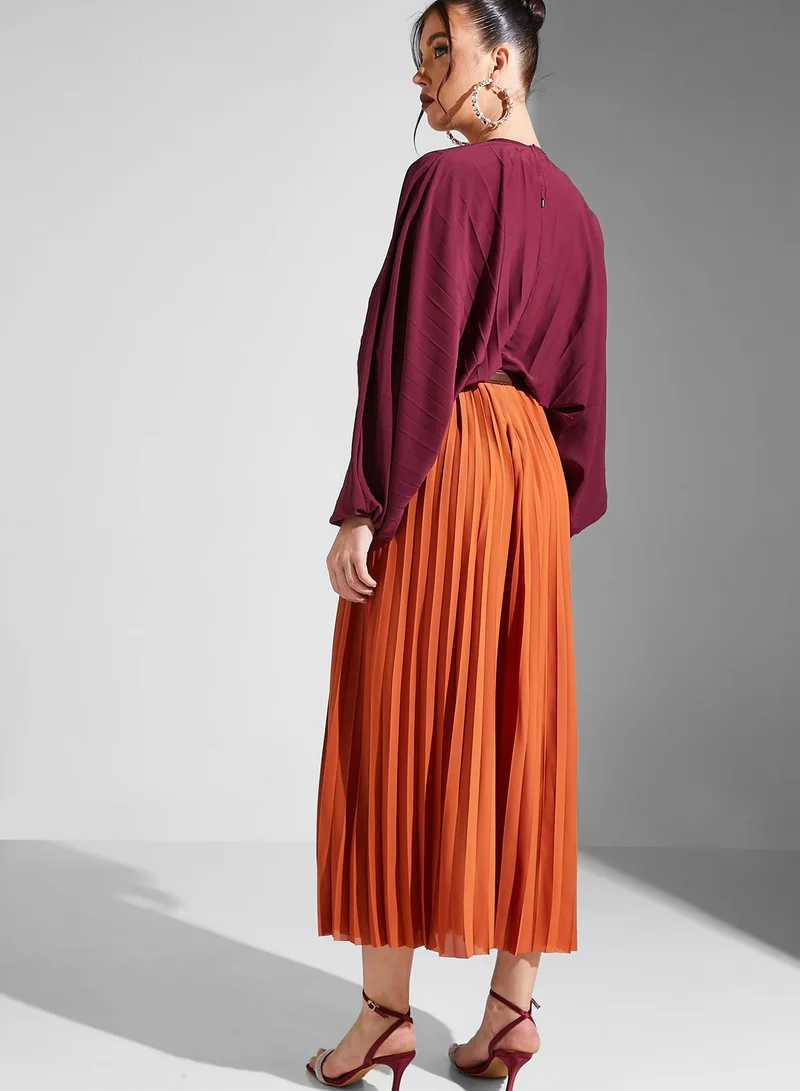 Threadz by Ajooni Plisse Flute Sleeve Dress