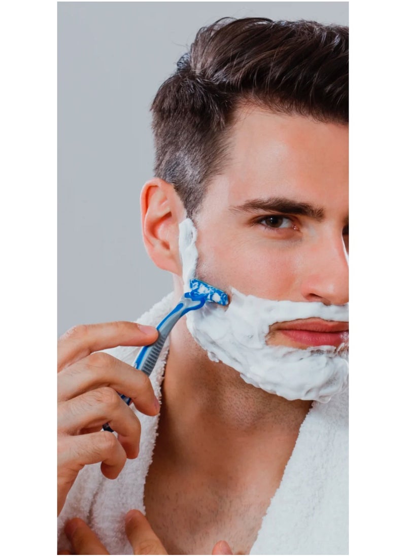Gillette Gillette Blue 3 Razor For Men 4 Pieces  - Image 2