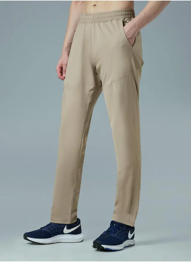 تكنوسبورت Technosport Solid Mid Rise Stretch Trackpants