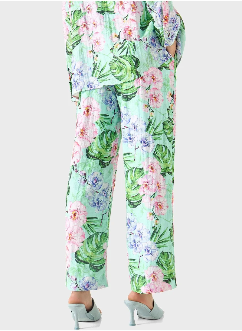 ايكونيك Floral Print Wide Leg Pants