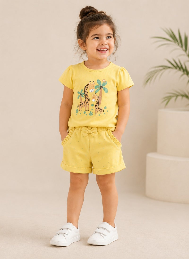 victor and jane Infant Girls’ 2-Piece Set – Giraffe Print Top & Dotted Shorts - Image 1