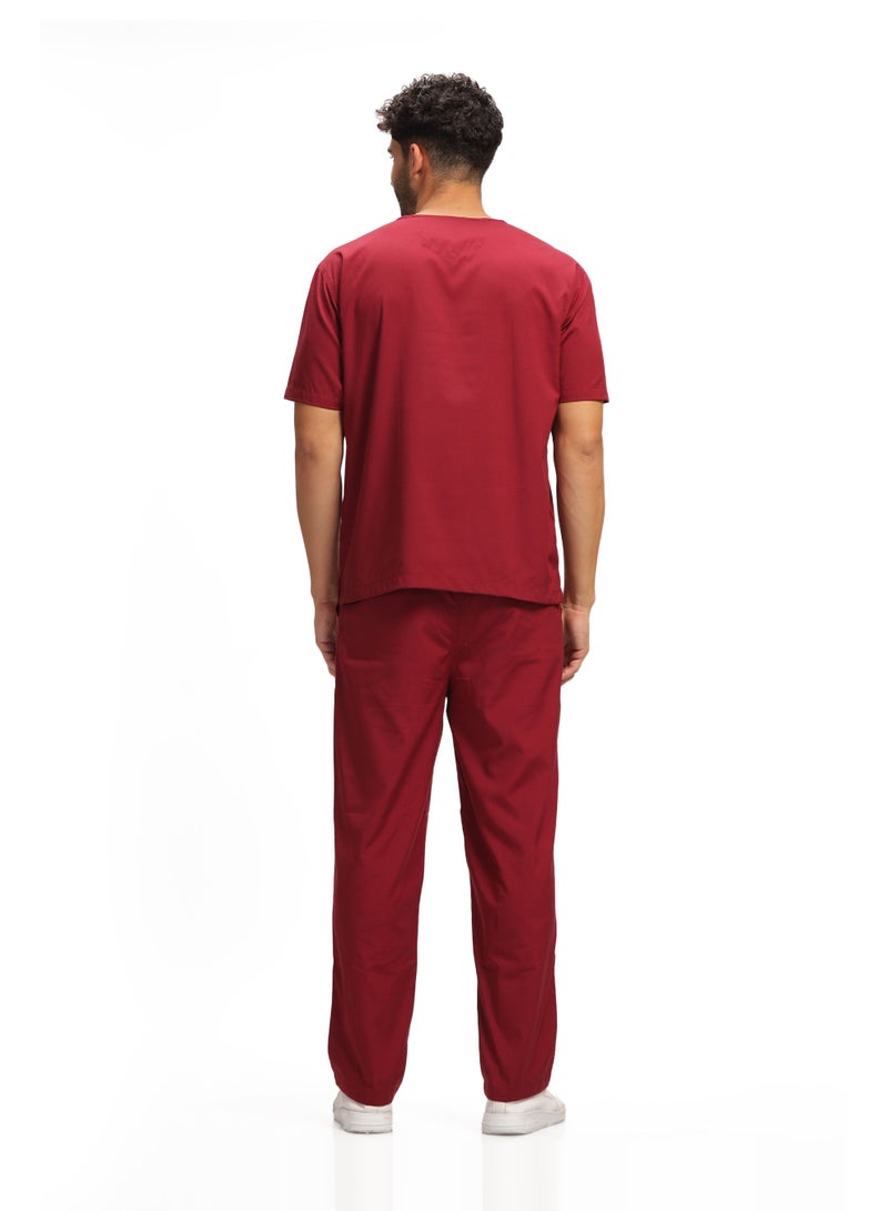 KNYA بدلة كنيا للرجال بفتحة على شكل V | 5 جيوب طبية علوية وسفلية، أكمام نصفية، زي للأطباء والممرضين وأطباء الأسنان | XXL، ماروني - Image 2