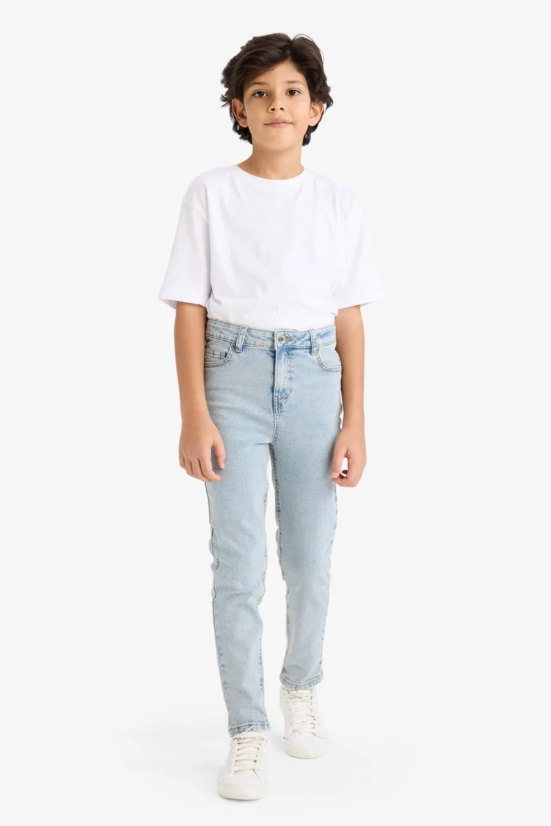 DeFacto Slim Fit Jeans