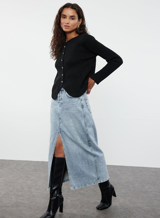 trendyol Black Crew Neck Knitwear Cardigan TWOAW25HI00172 - Image 2