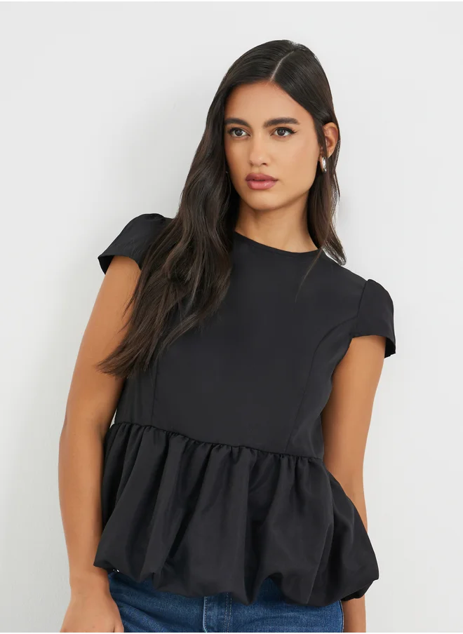 Styli Styli Balloon Hem Short Sleeve Blouse