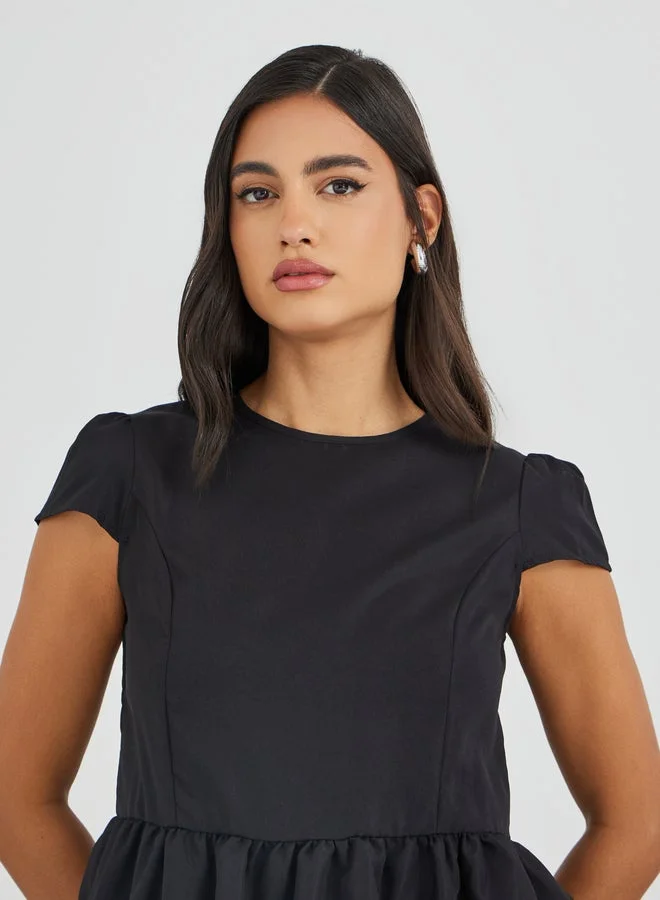 Styli Balloon Hem Short Sleeve Blouse