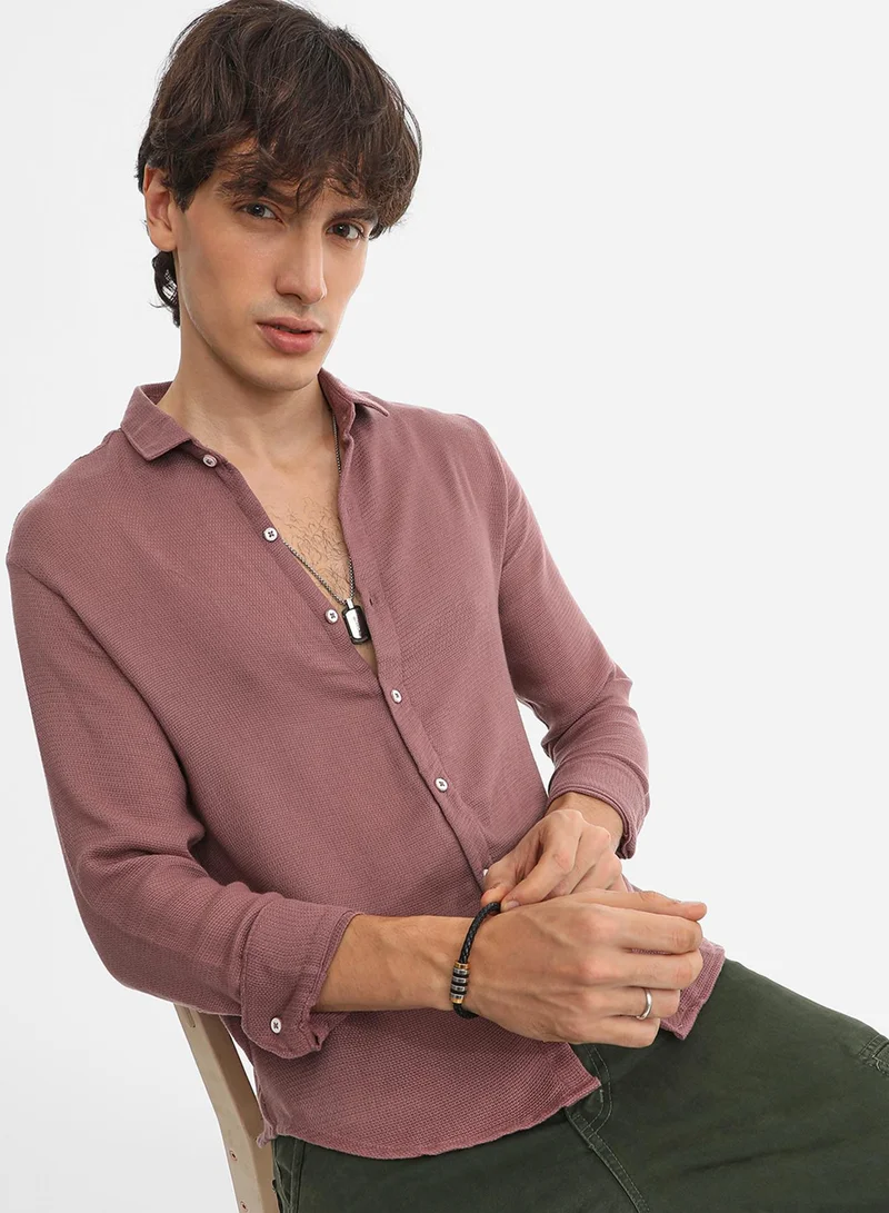 كامبوس سوترا Men's Nude Pink Woven-Textured Shirt For Casual Wear | Spread Collar | Long Sleeve | Button Closure | Shirt Crafted With Comfort Fit For Everyday Wear